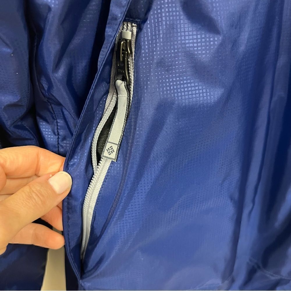 Columbia blue interchange zip up coat with fleece interior size L - Picture 2 of 10